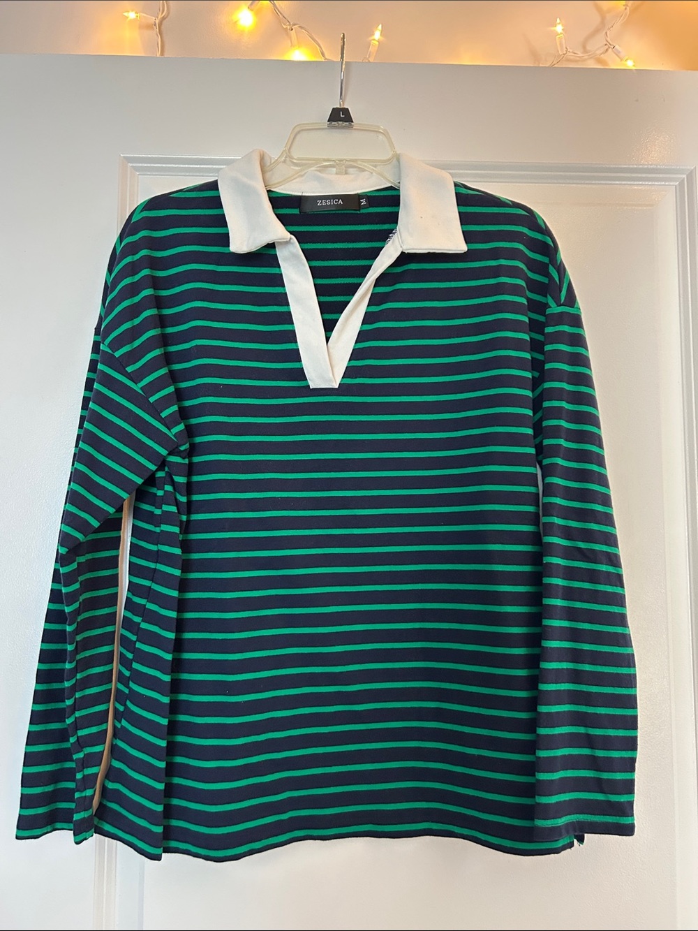 Zesica collared long sleeve, size Medium